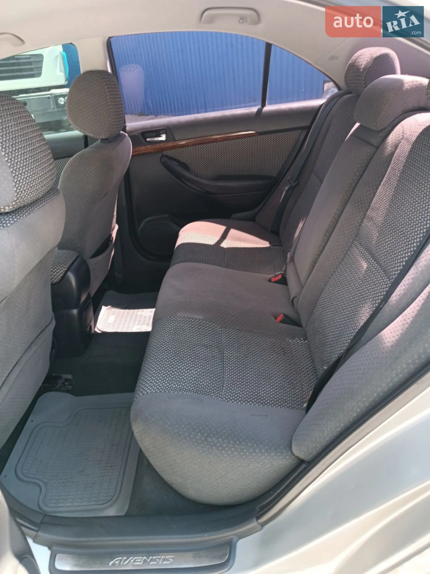 Toyota Avensis, 2005