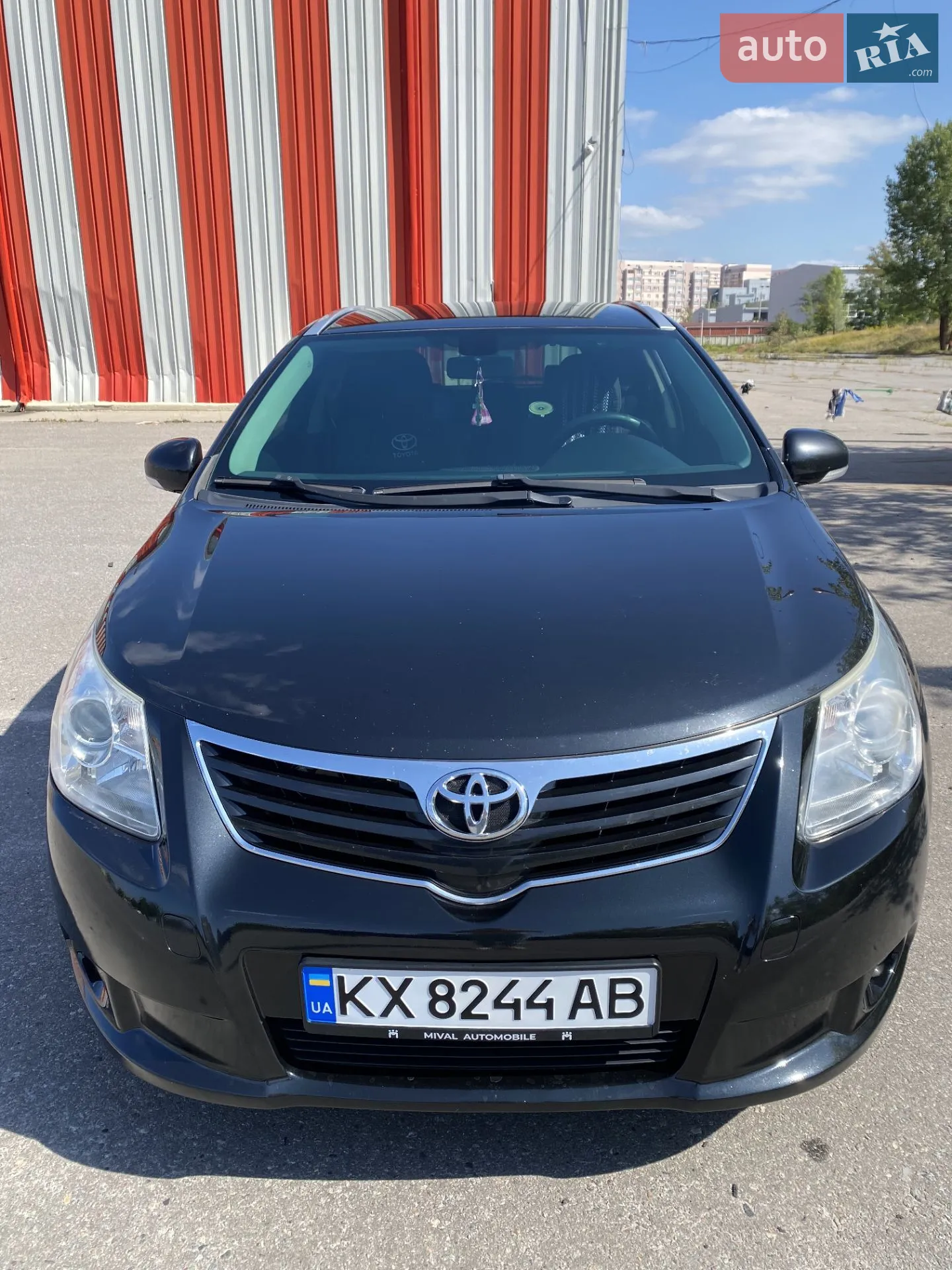 Toyota Avensis, 2010