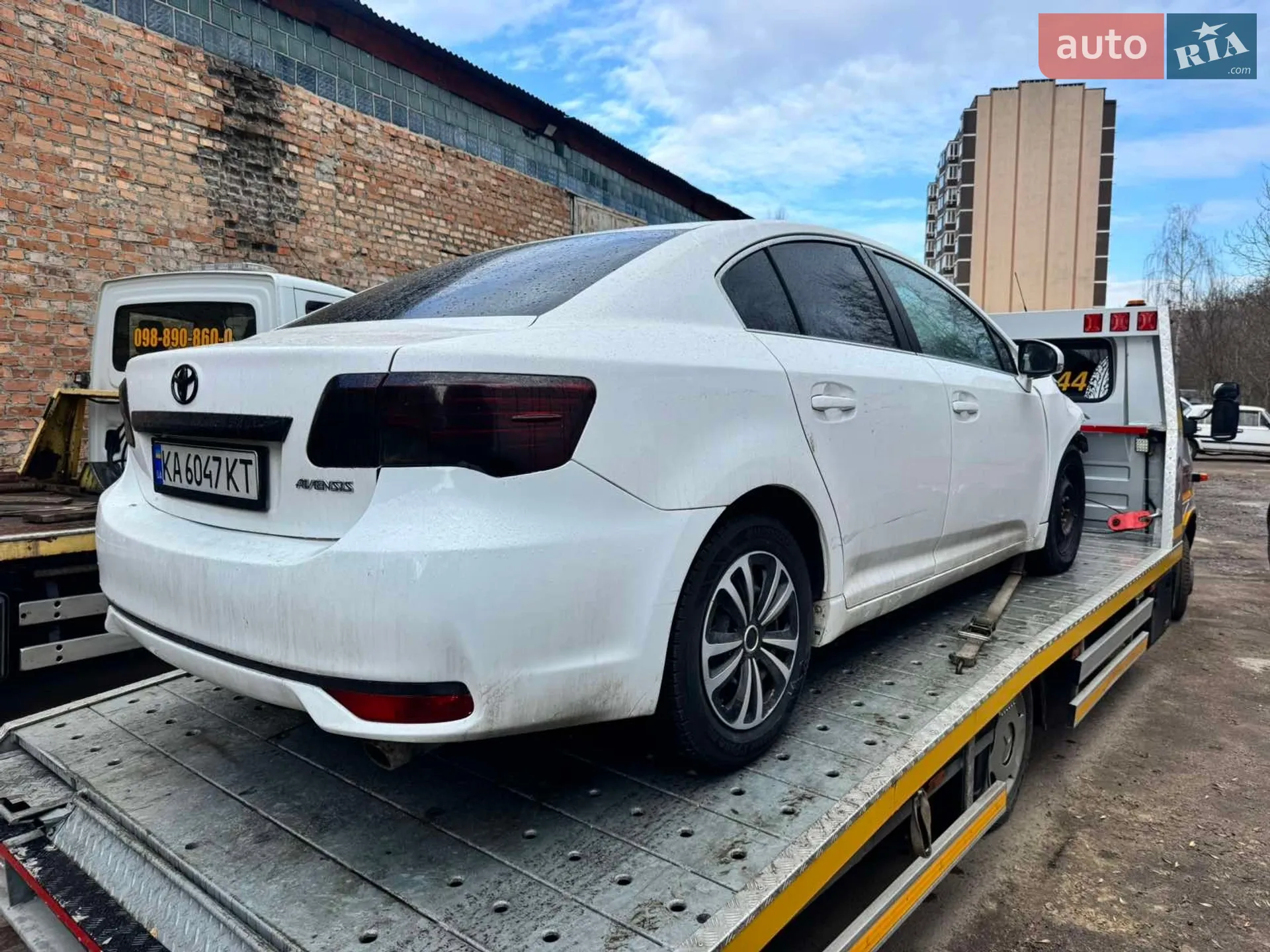 Toyota Avensis, 2012
