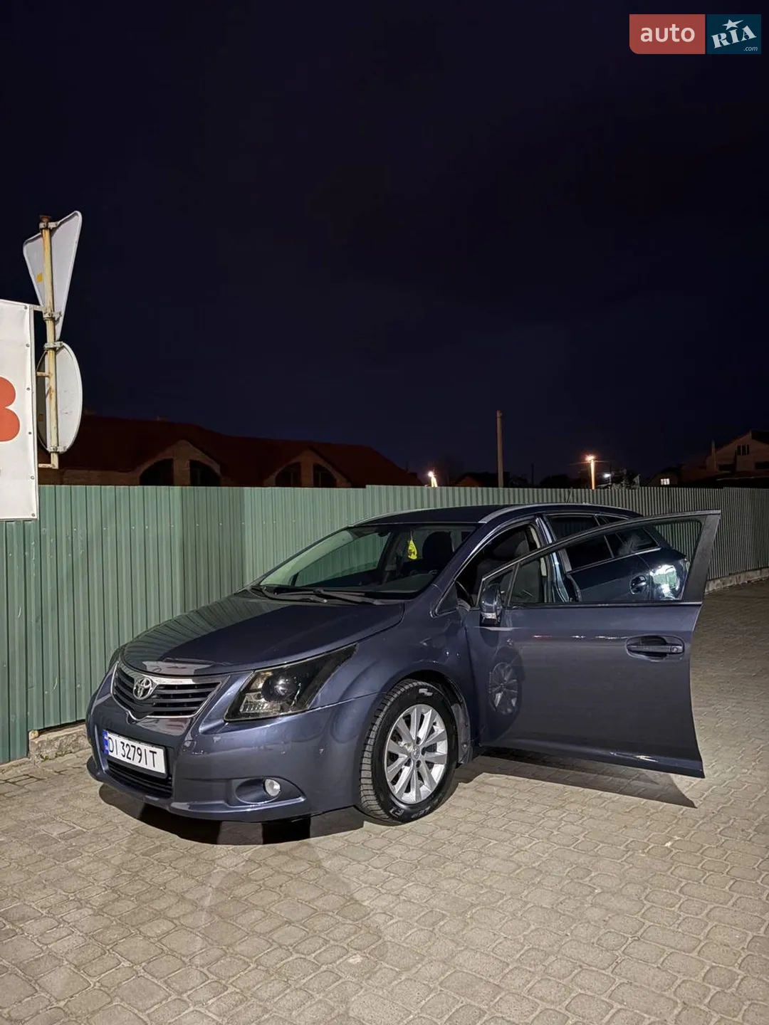 Toyota Avensis, 2008