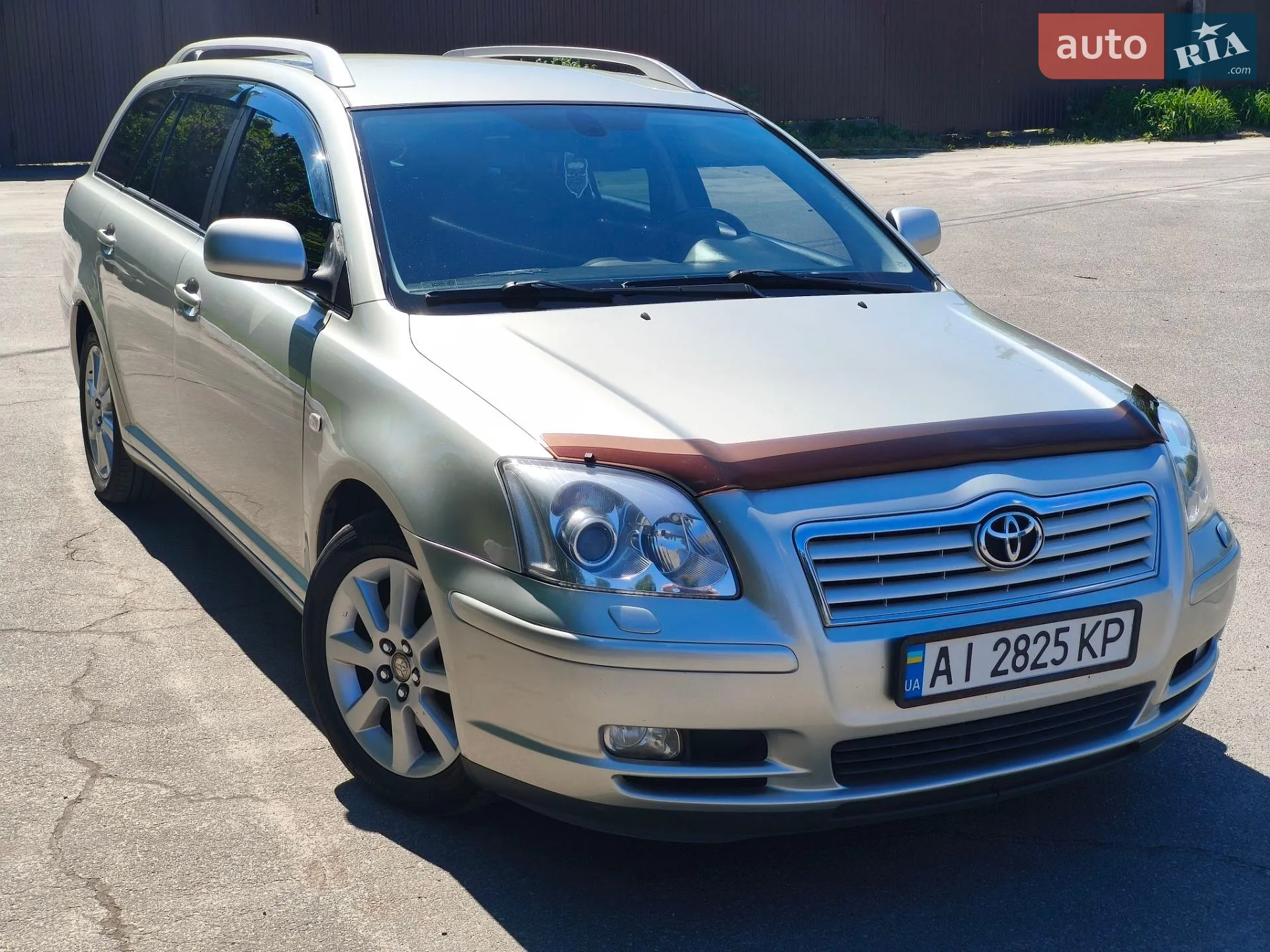Toyota Avensis, 2005