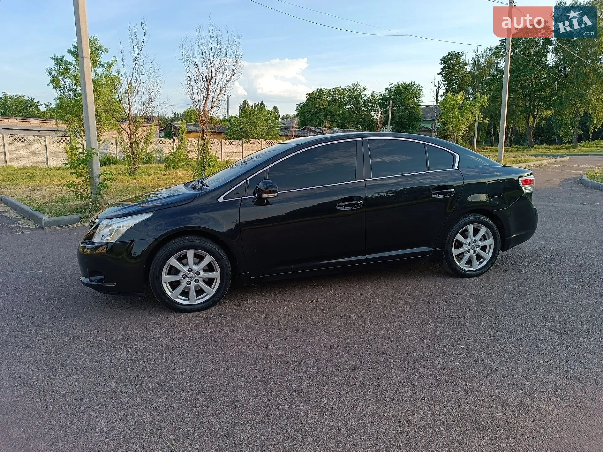 Toyota Avensis, 2011