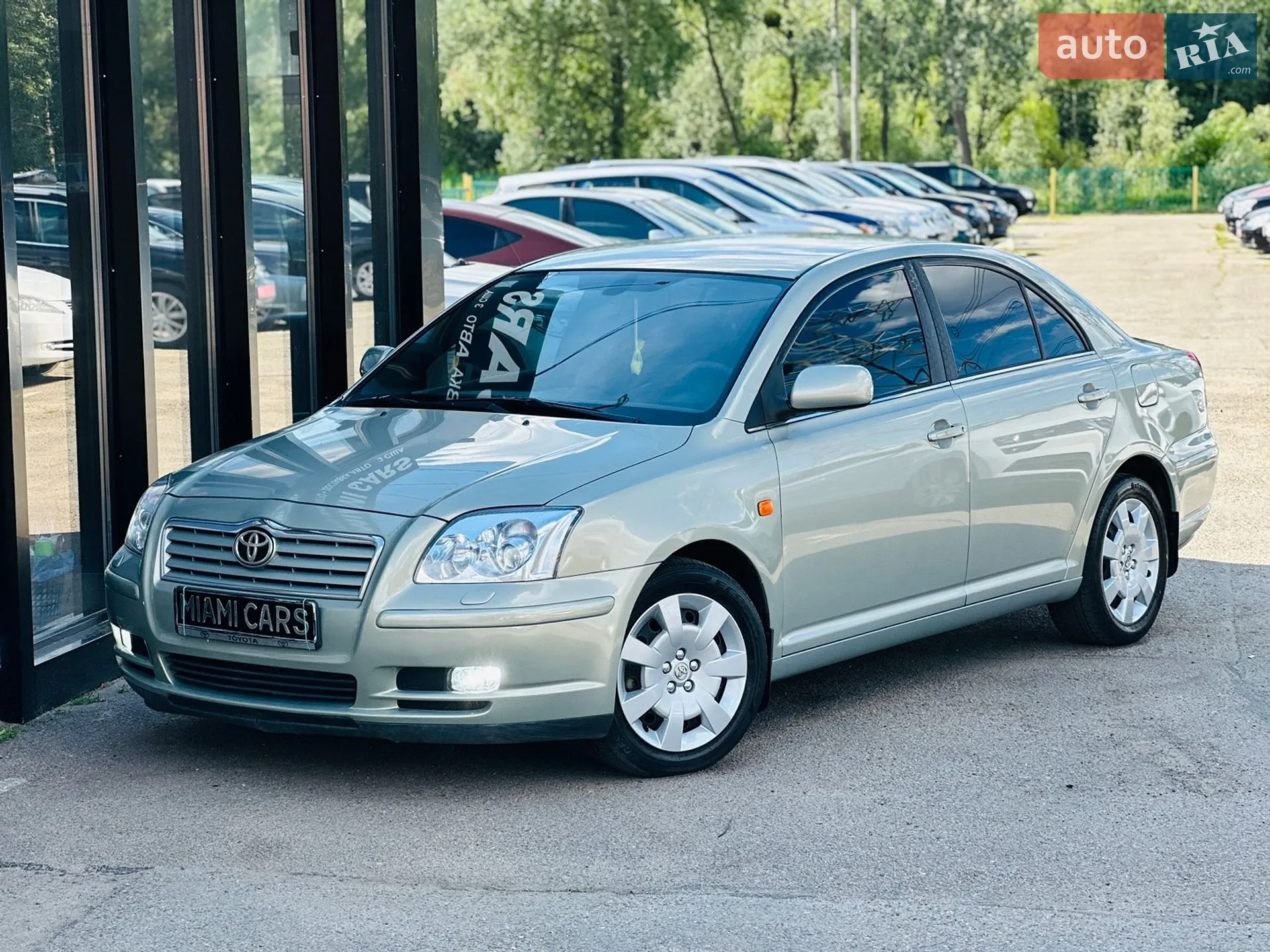 Toyota Avensis, 2005
