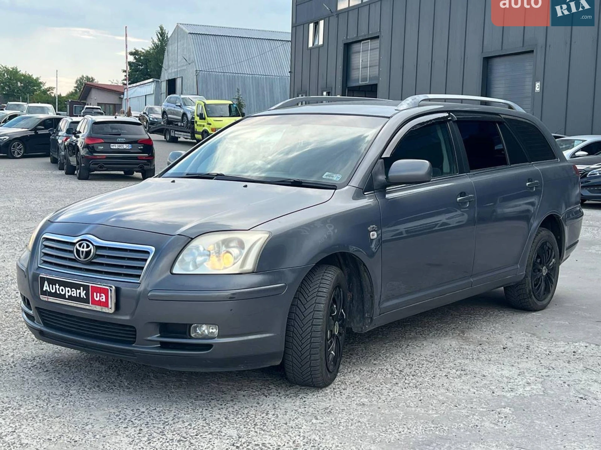 Toyota Avensis, 2004