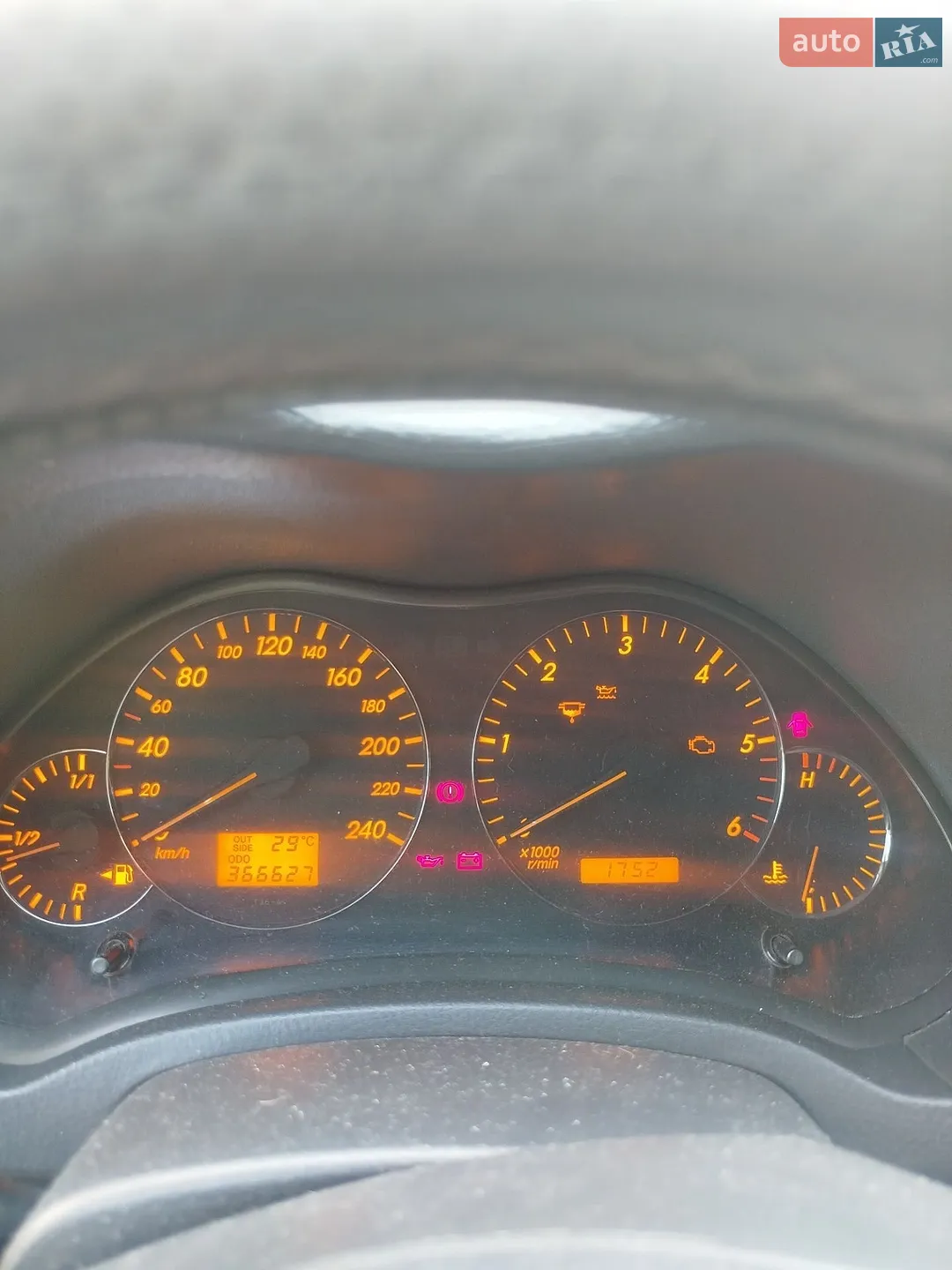 Toyota Avensis, 2003