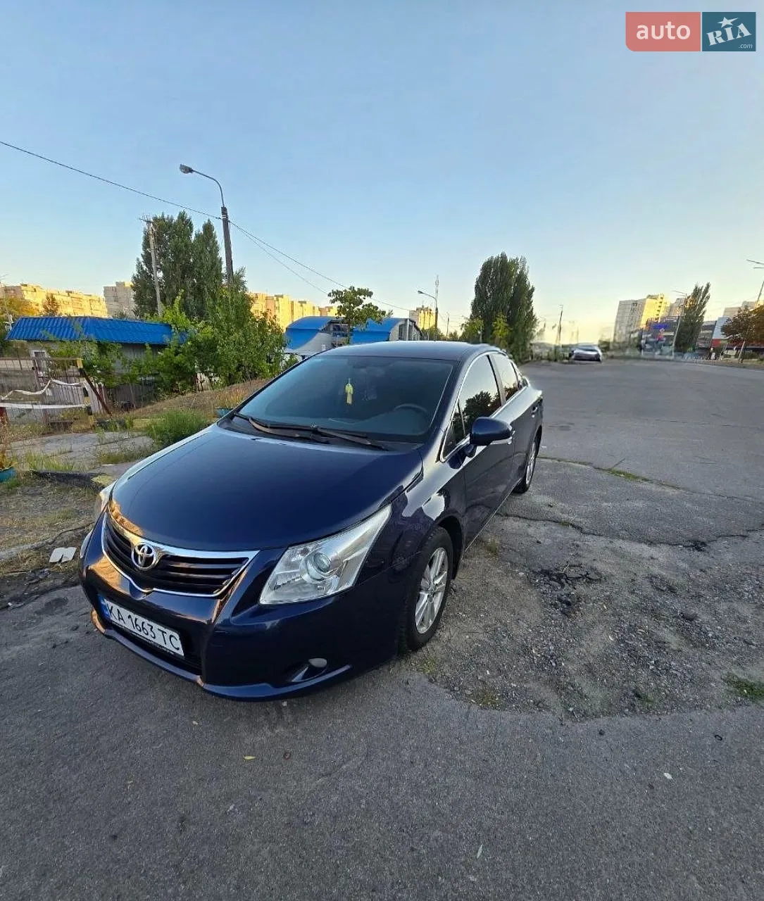 Toyota Avensis, 2011