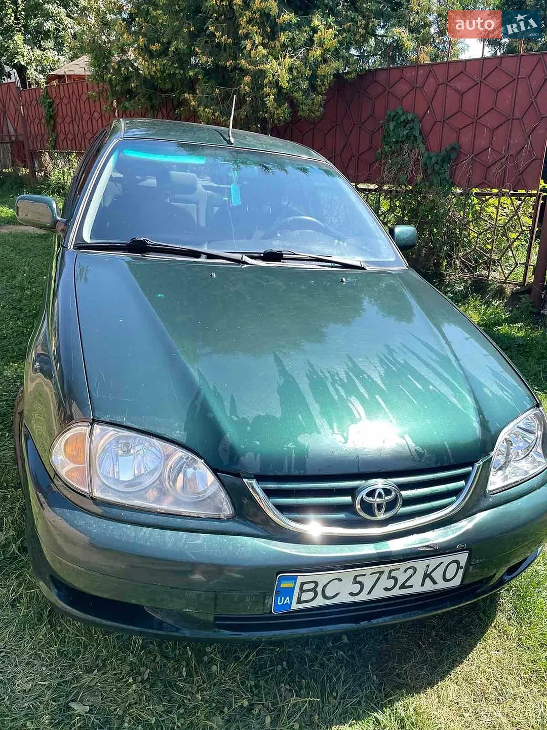 Toyota Avensis, 2002