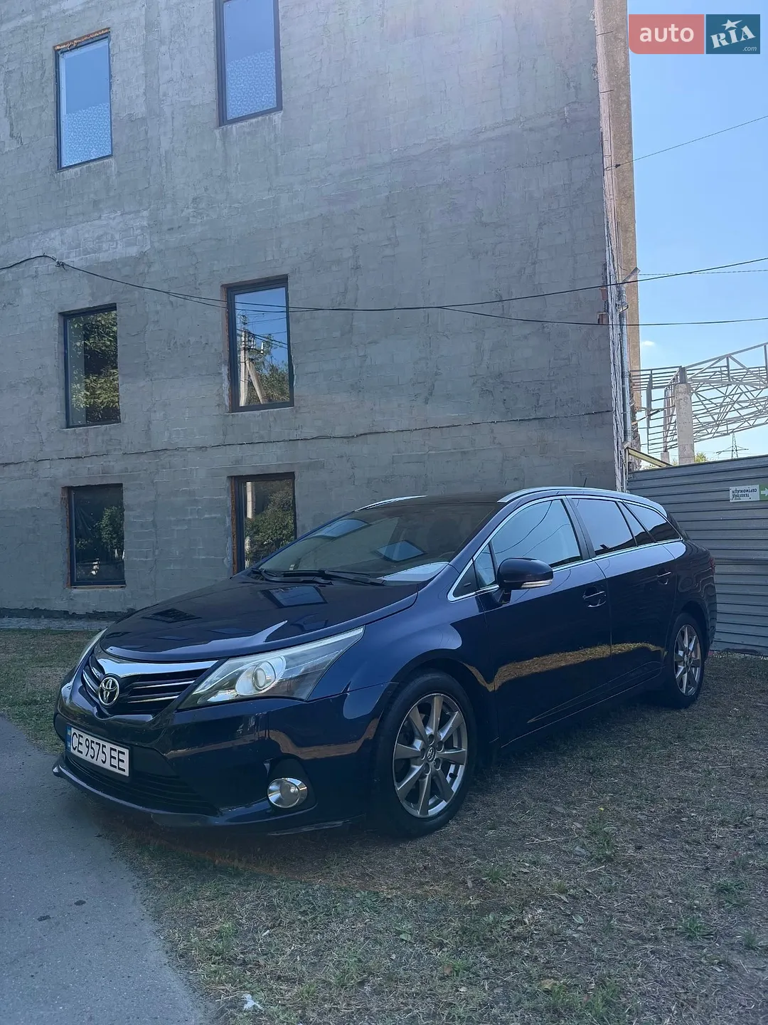 Toyota Avensis, 2012