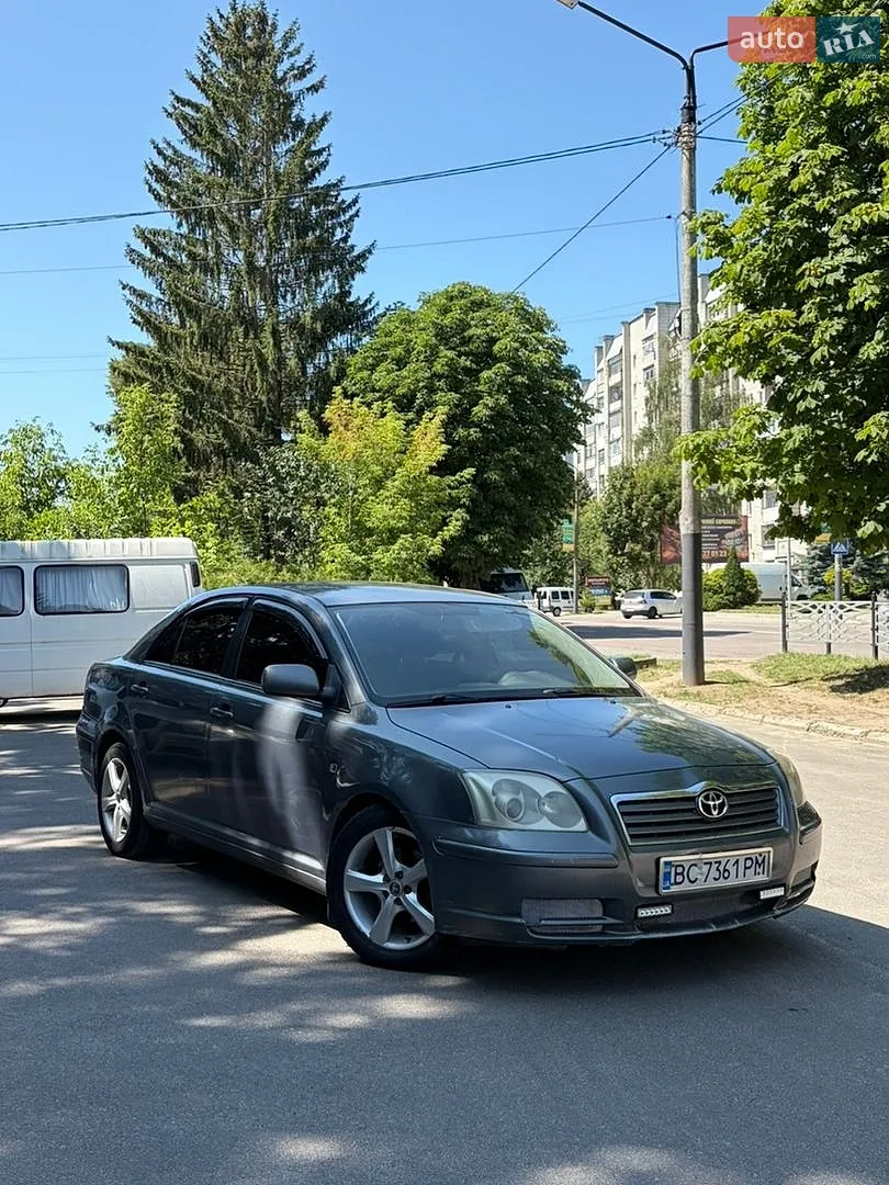 Toyota Avensis, 2003