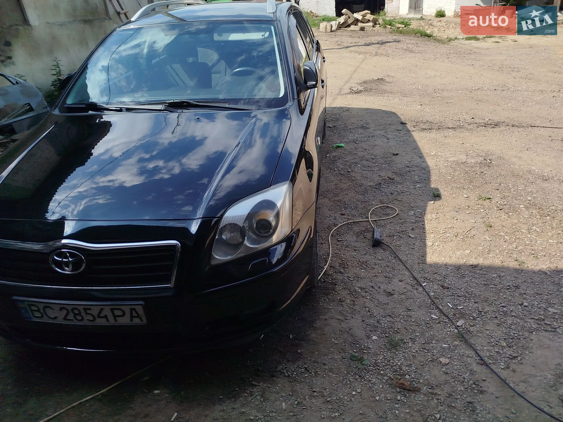 Toyota Avensis, 2005