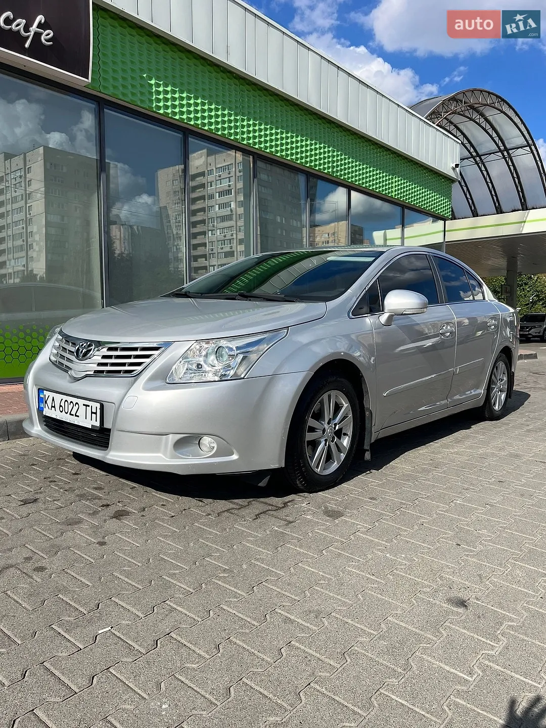 Toyota Avensis, 2011