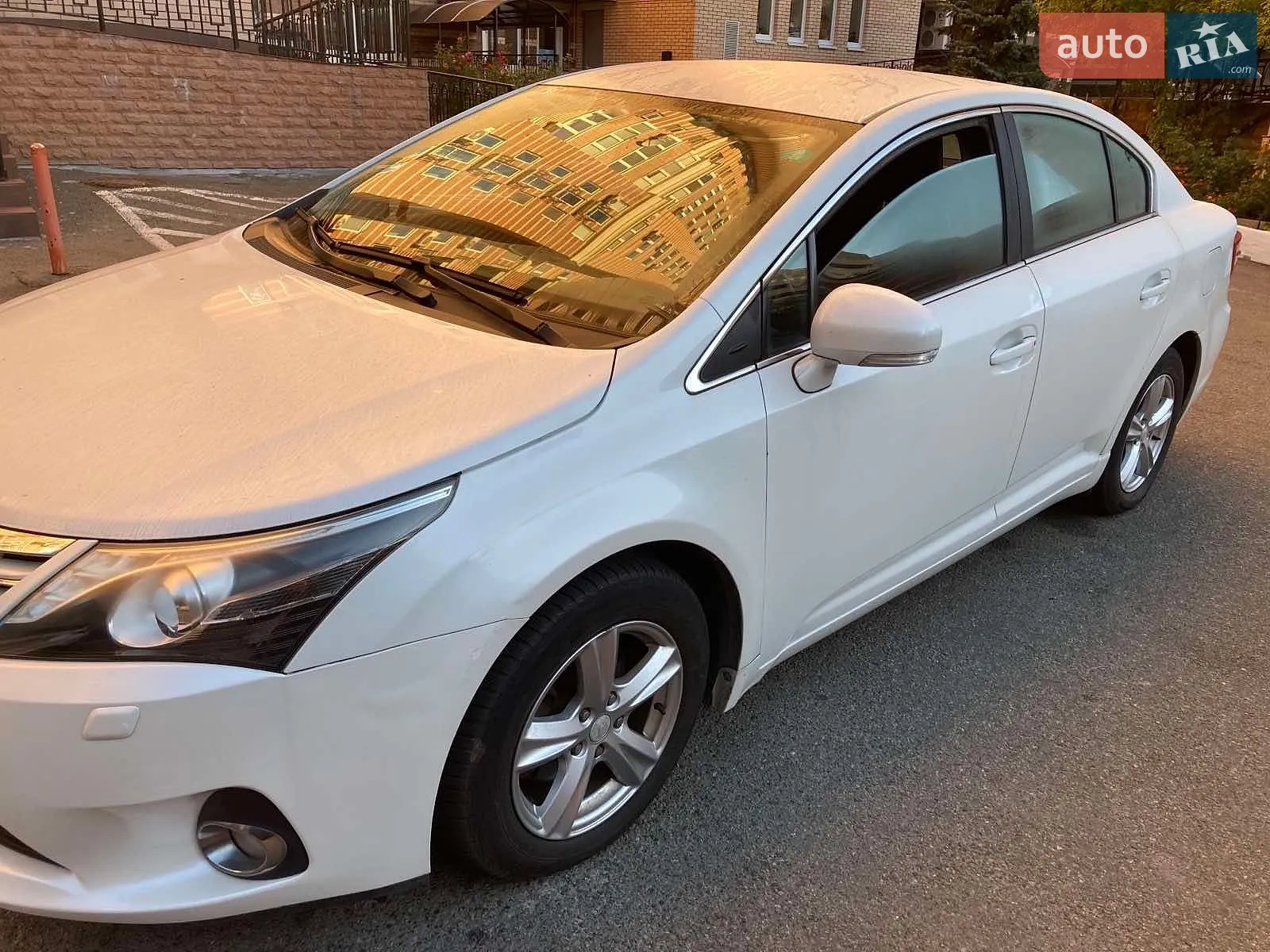 Toyota Avensis, 2013