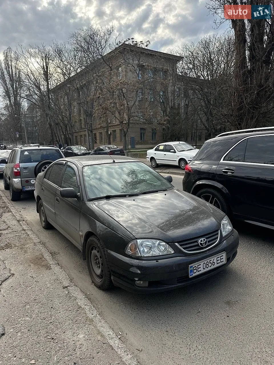 Toyota Avensis, 2000