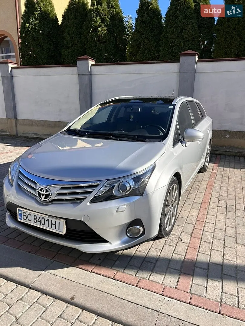 Toyota Avensis, 2013