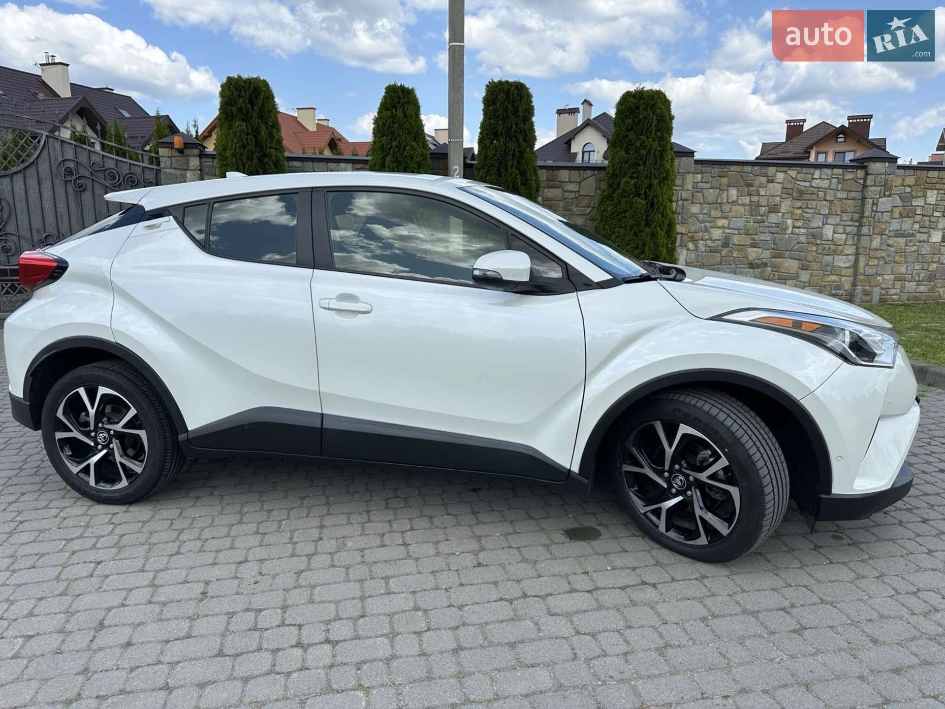 Toyota C-HR, 2018