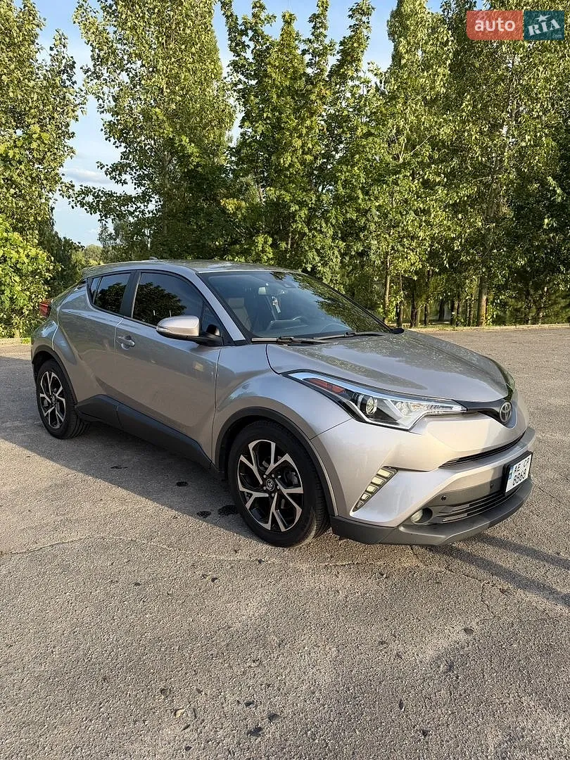 Toyota C-HR, 2018