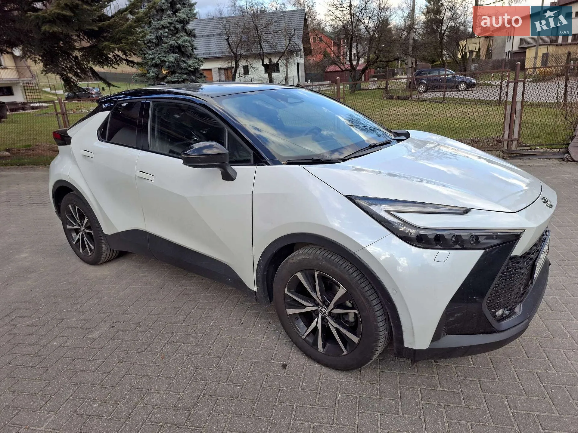 Toyota C-HR, 2024