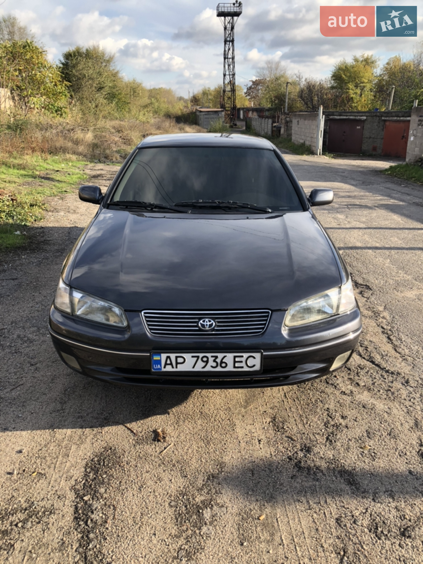 Toyota Camry, 1998