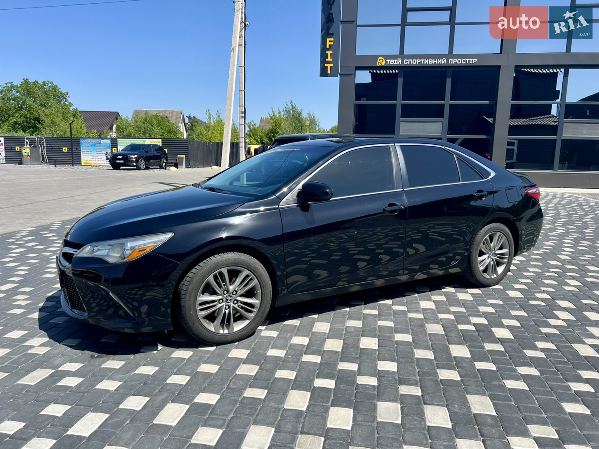 Toyota Camry, 2015