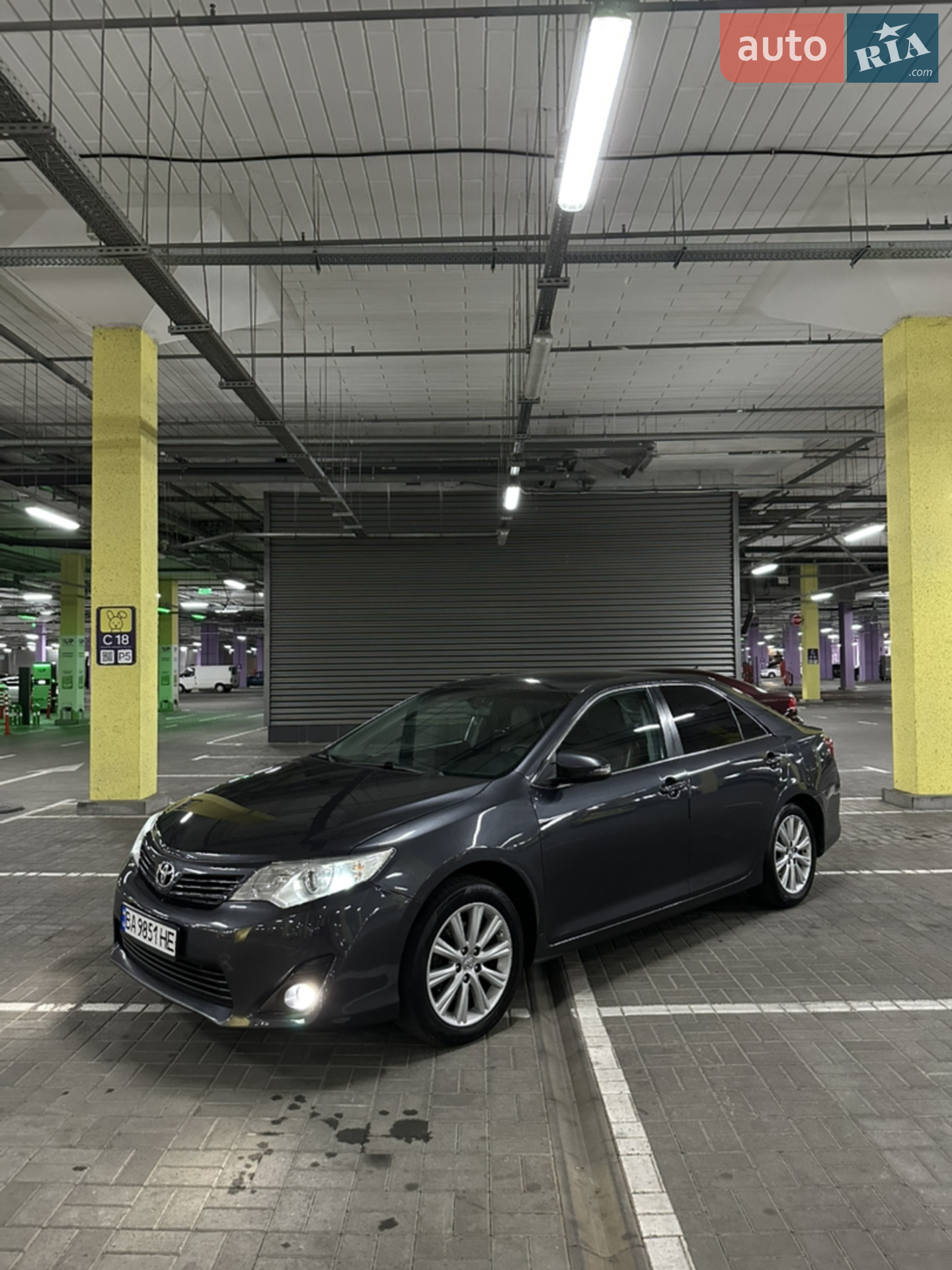 Toyota Camry, 2015