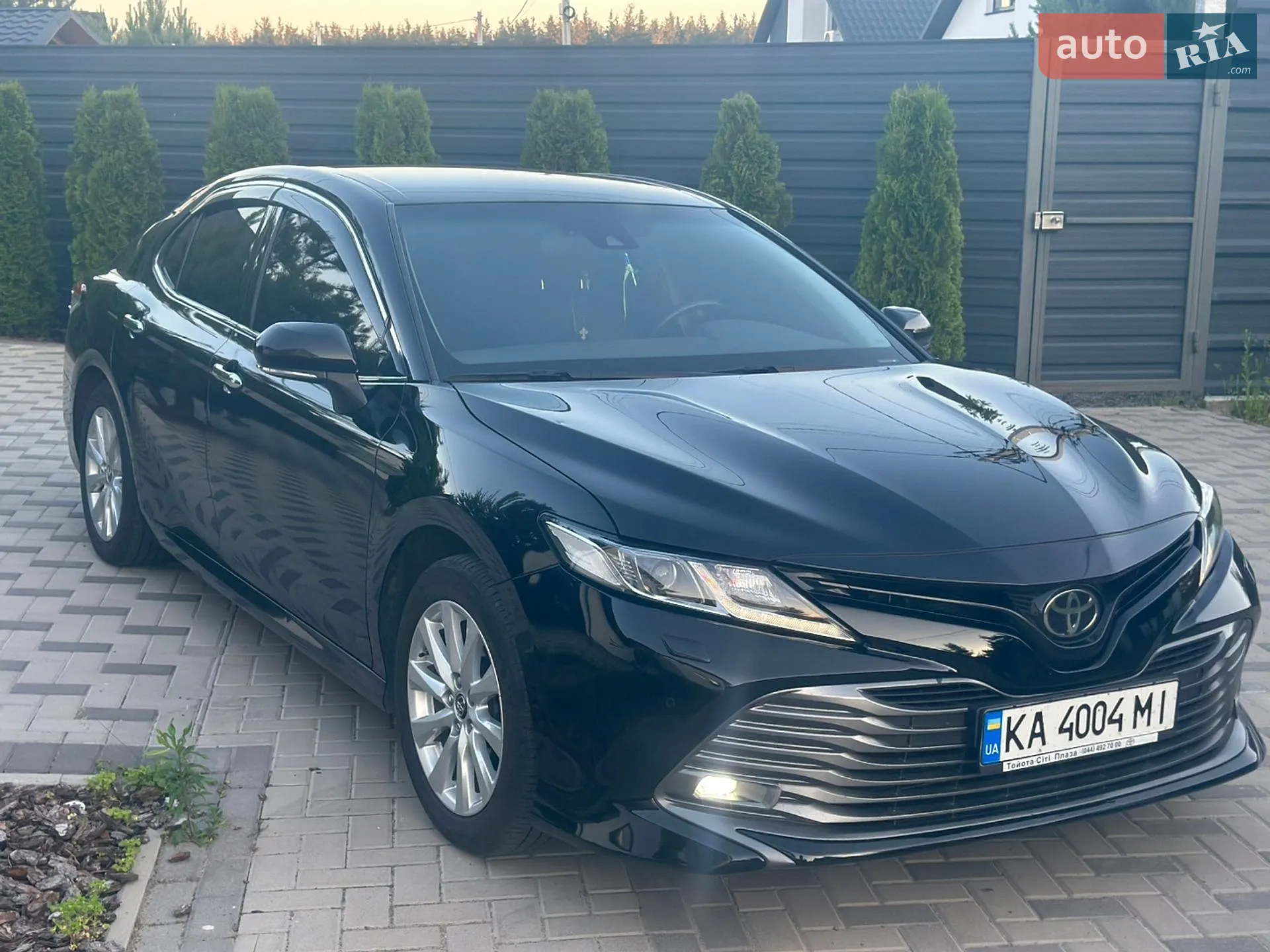 Toyota Camry, 2019