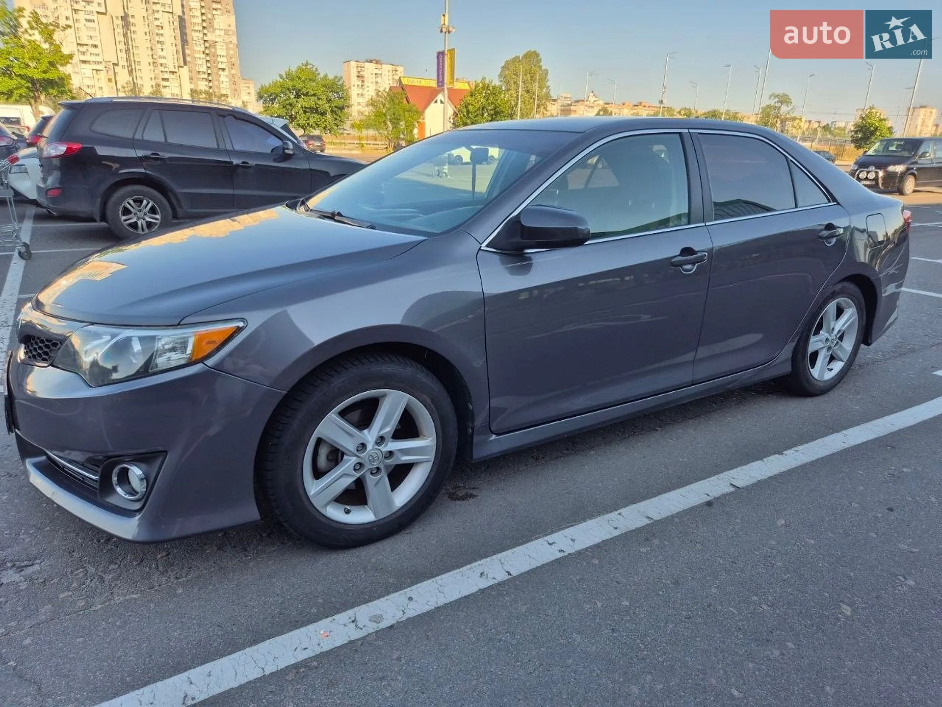 Toyota Camry, 2014