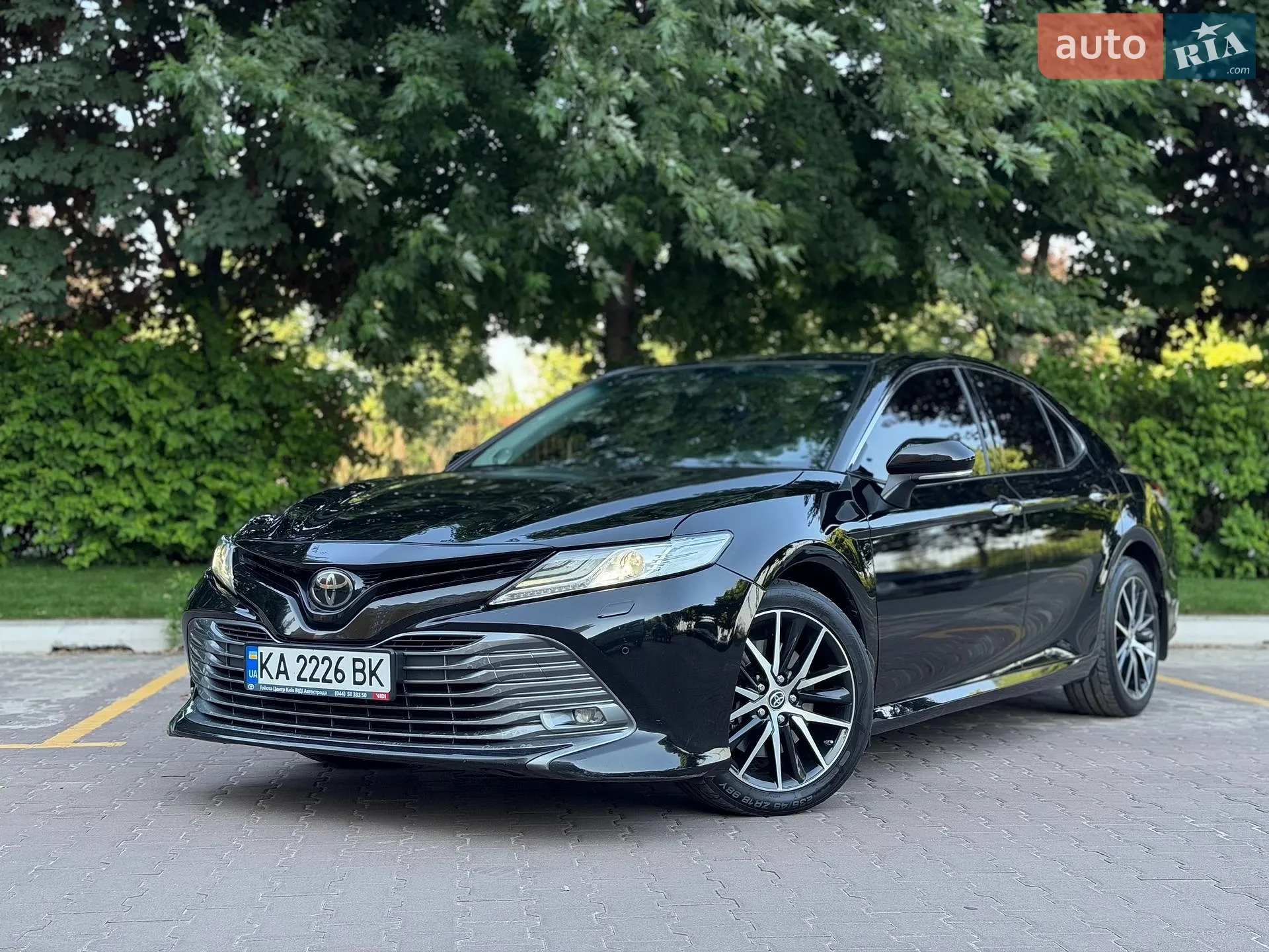Toyota Camry, 2019