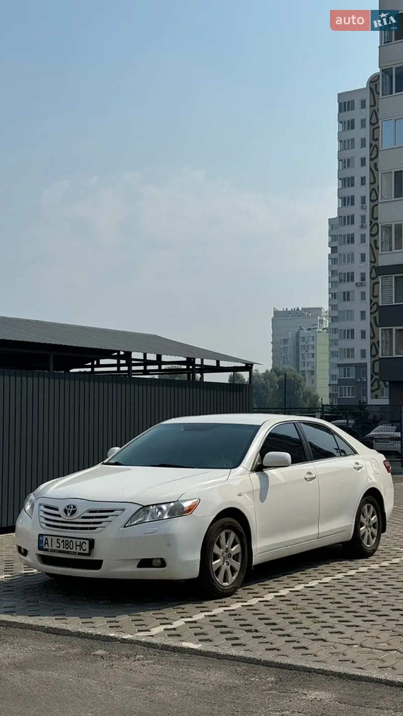 Toyota Camry, 2008