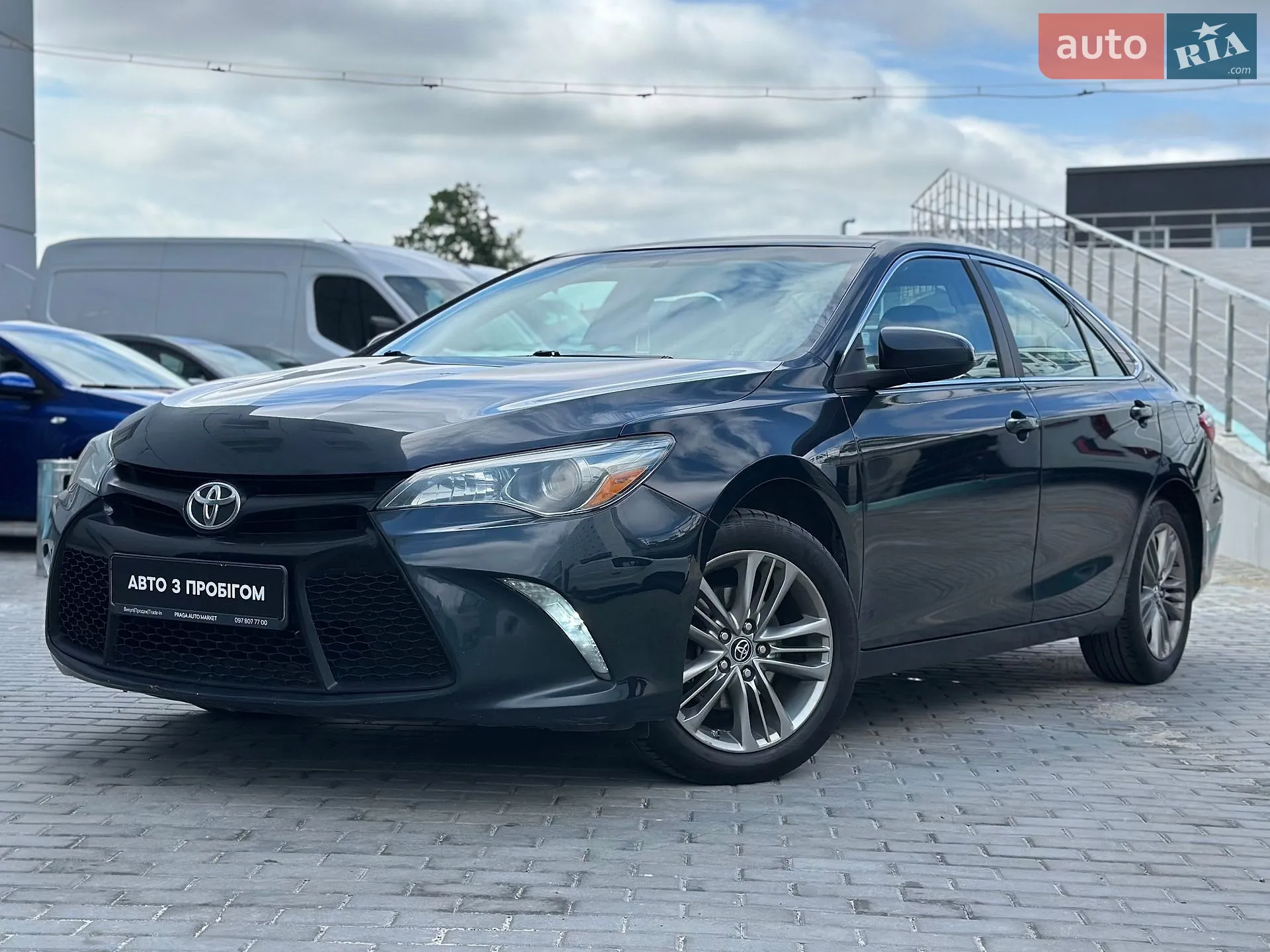 Toyota Camry, 2017