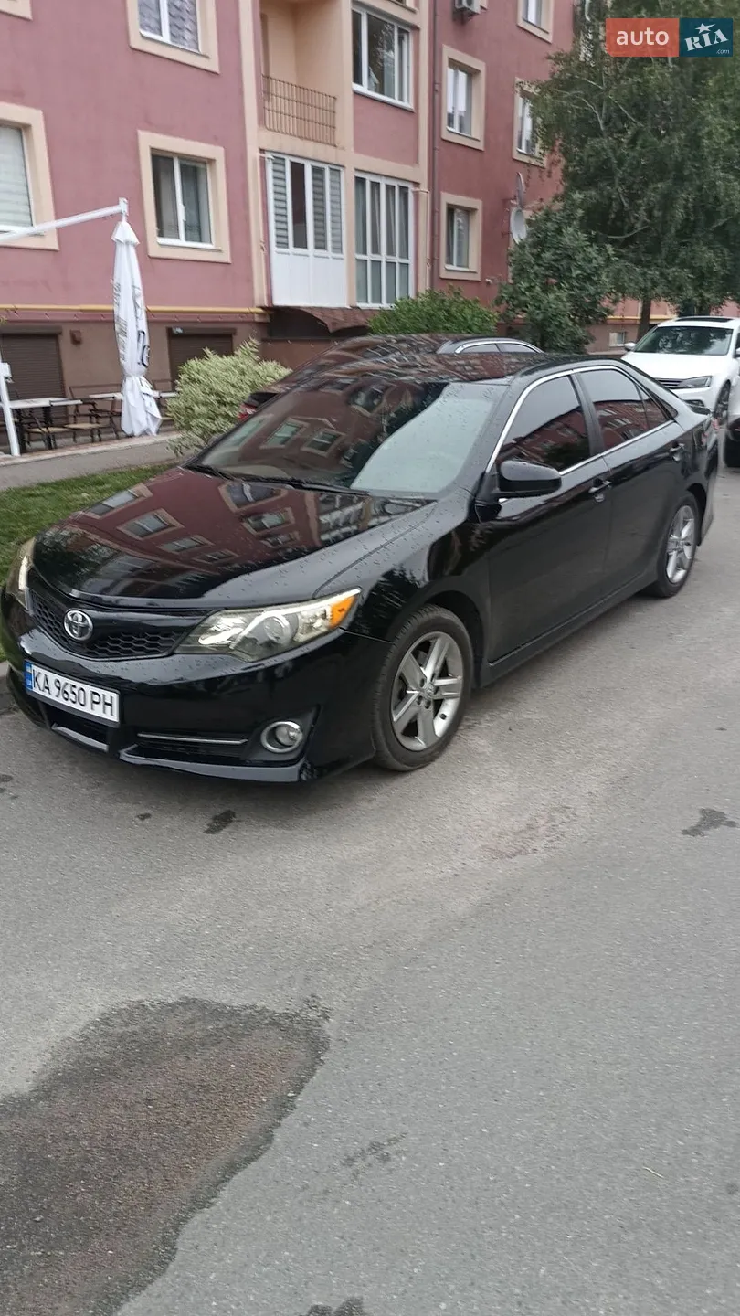 Toyota Camry, 2013