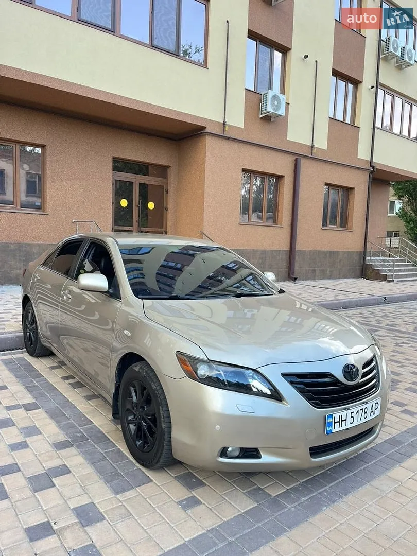 Toyota Camry, 2006