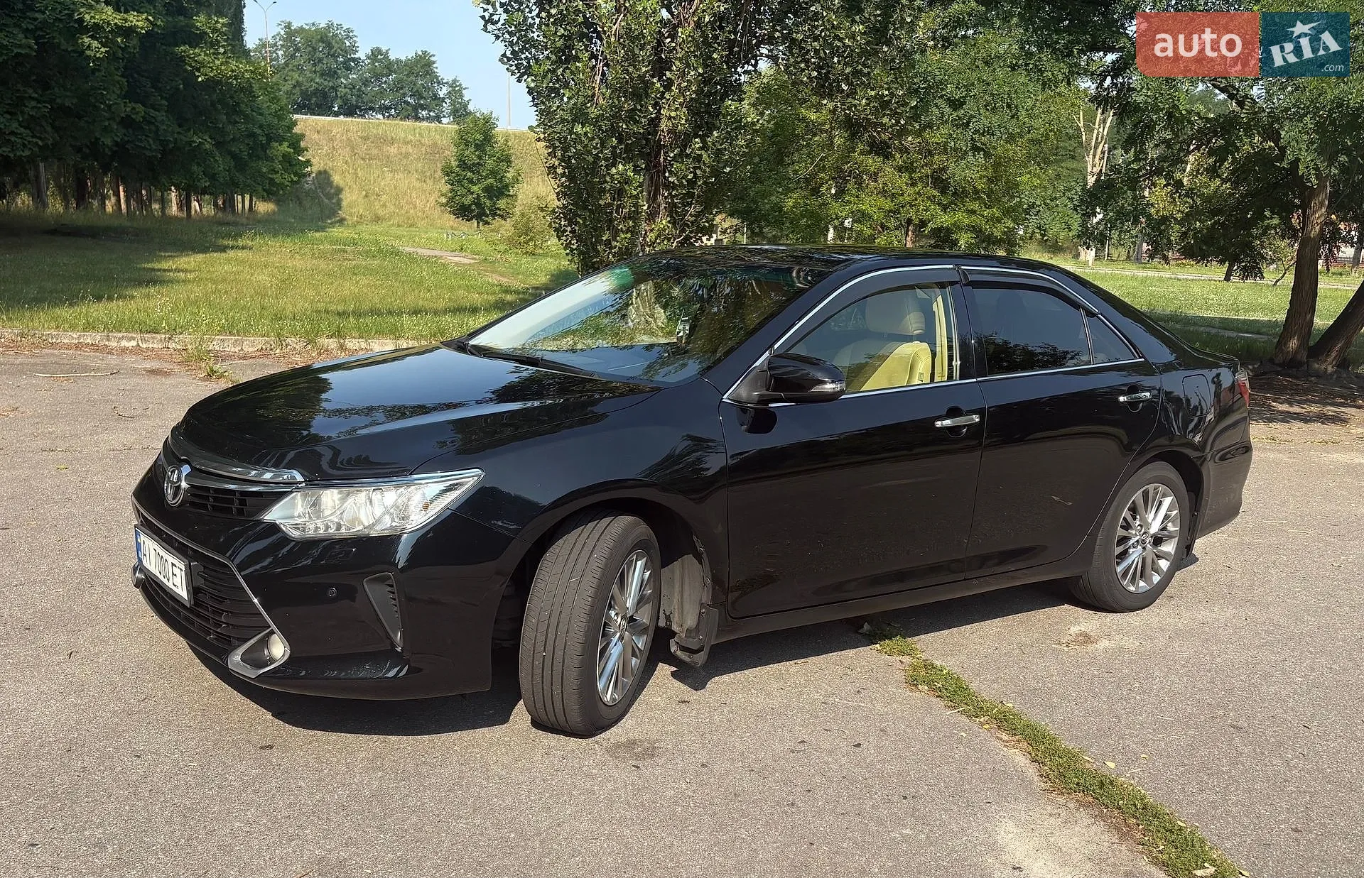 Toyota Camry, 2016