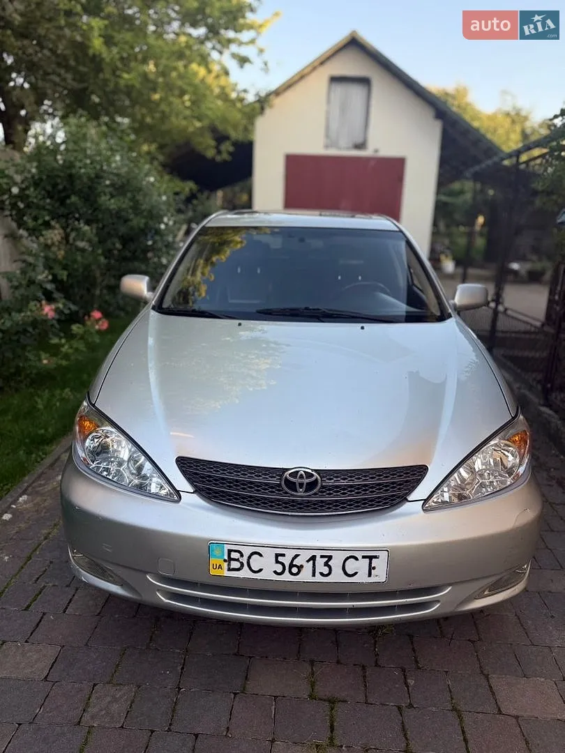 Toyota Camry, 2002