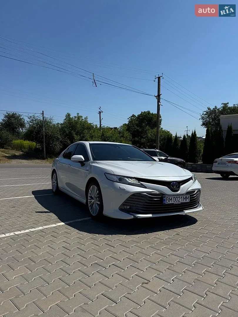 Toyota Camry, 2020