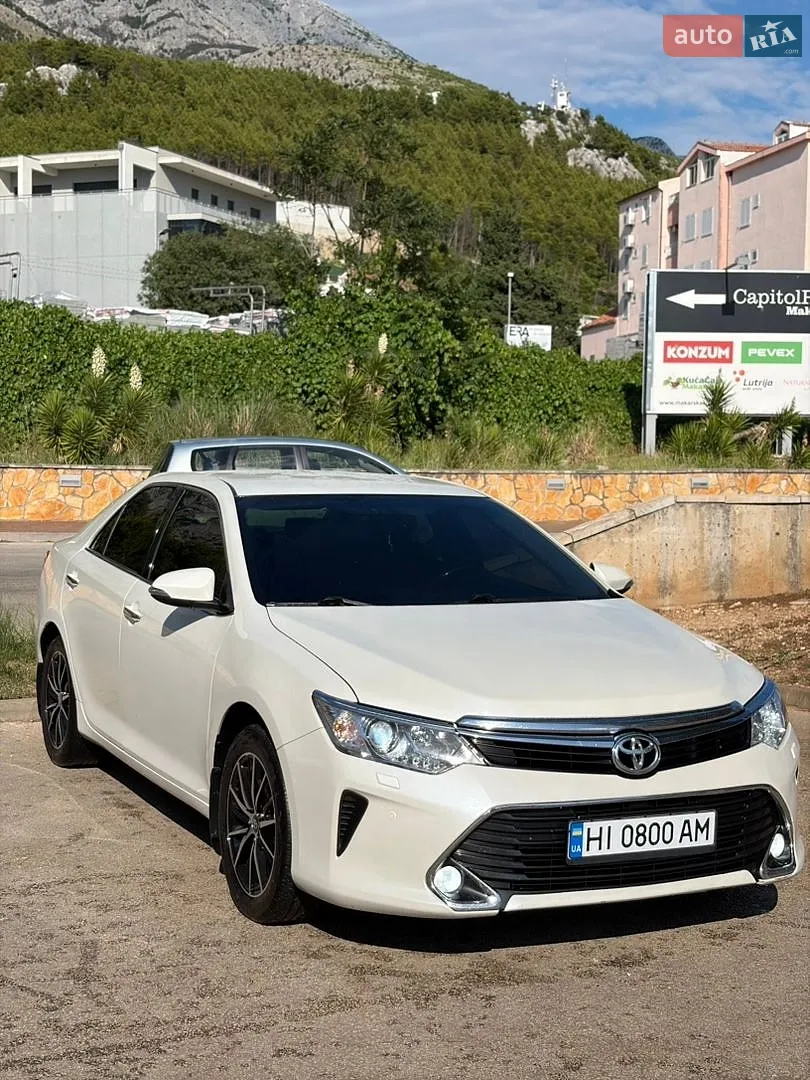 Toyota Camry, 2017