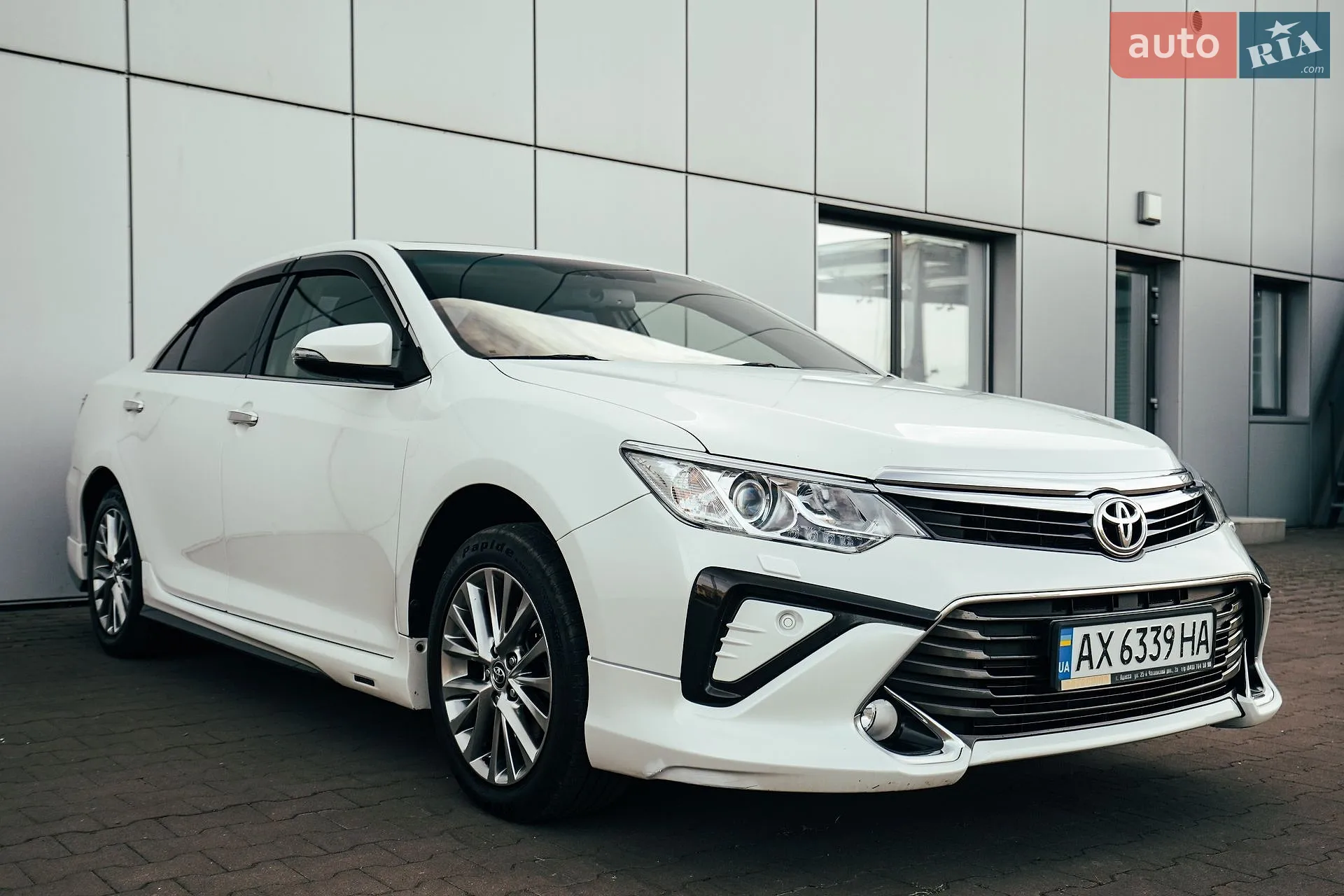 Toyota Camry, 2016