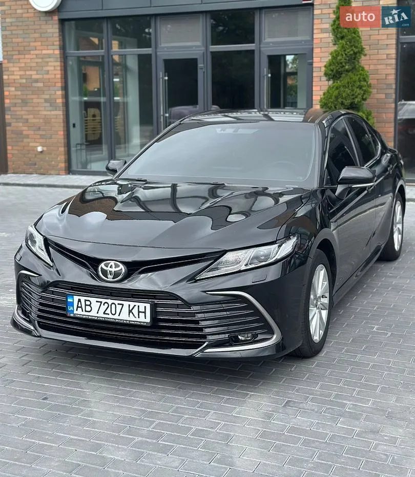 Toyota Camry, 2023