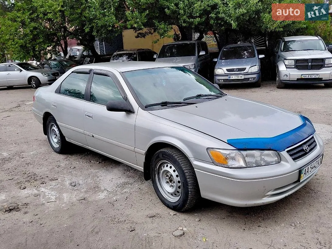 Toyota Camry, 2000