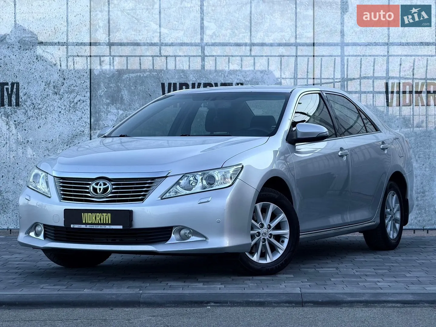 Toyota Camry, 2012