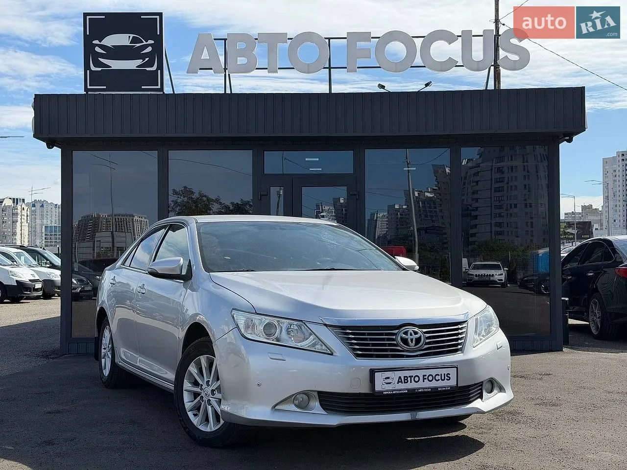 Toyota Camry, 2012
