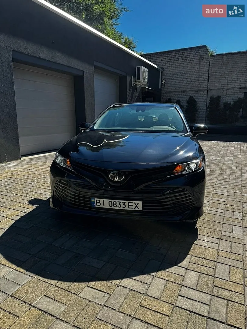 Toyota Camry, 2019