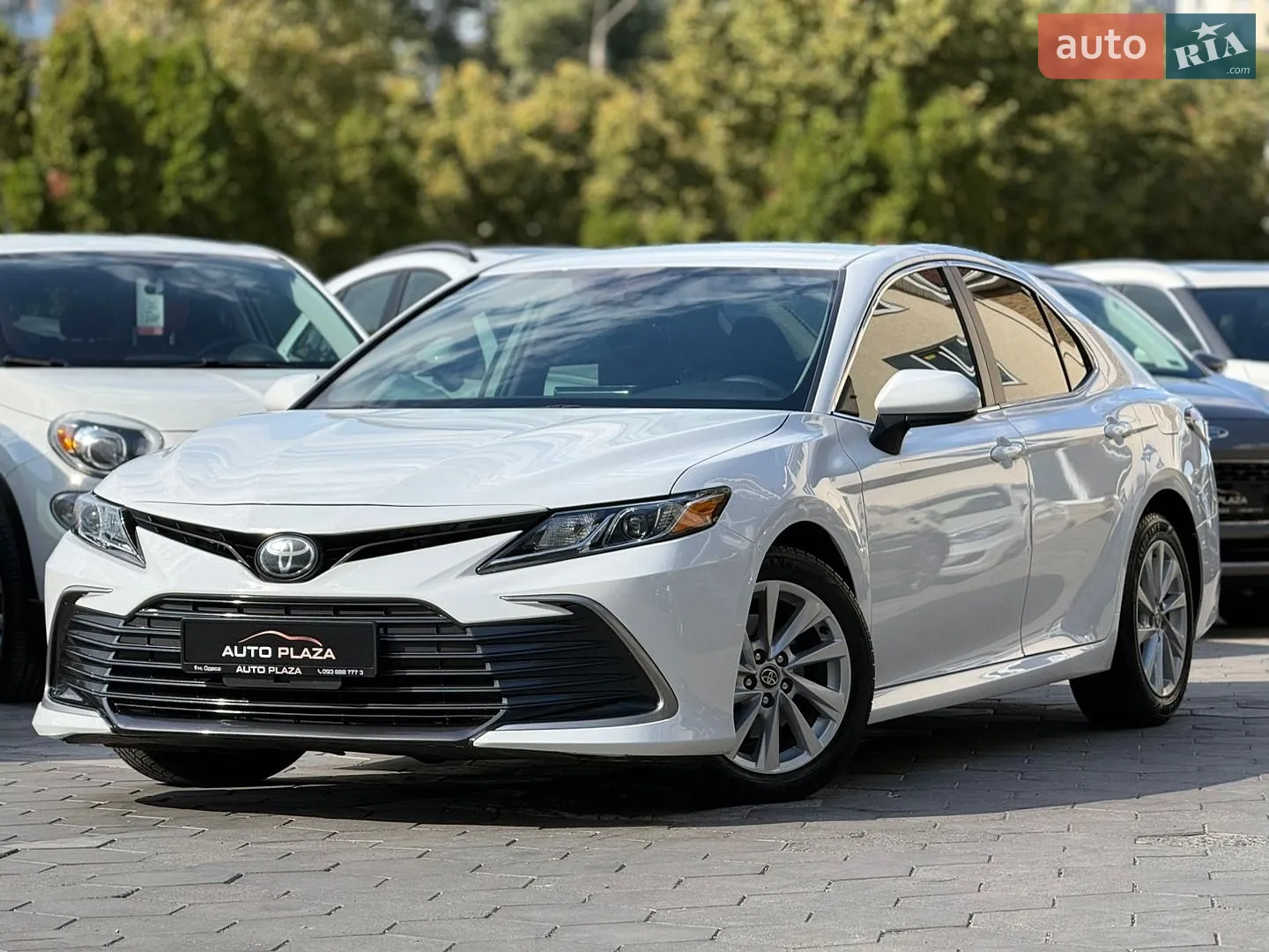 Toyota Camry, 2023