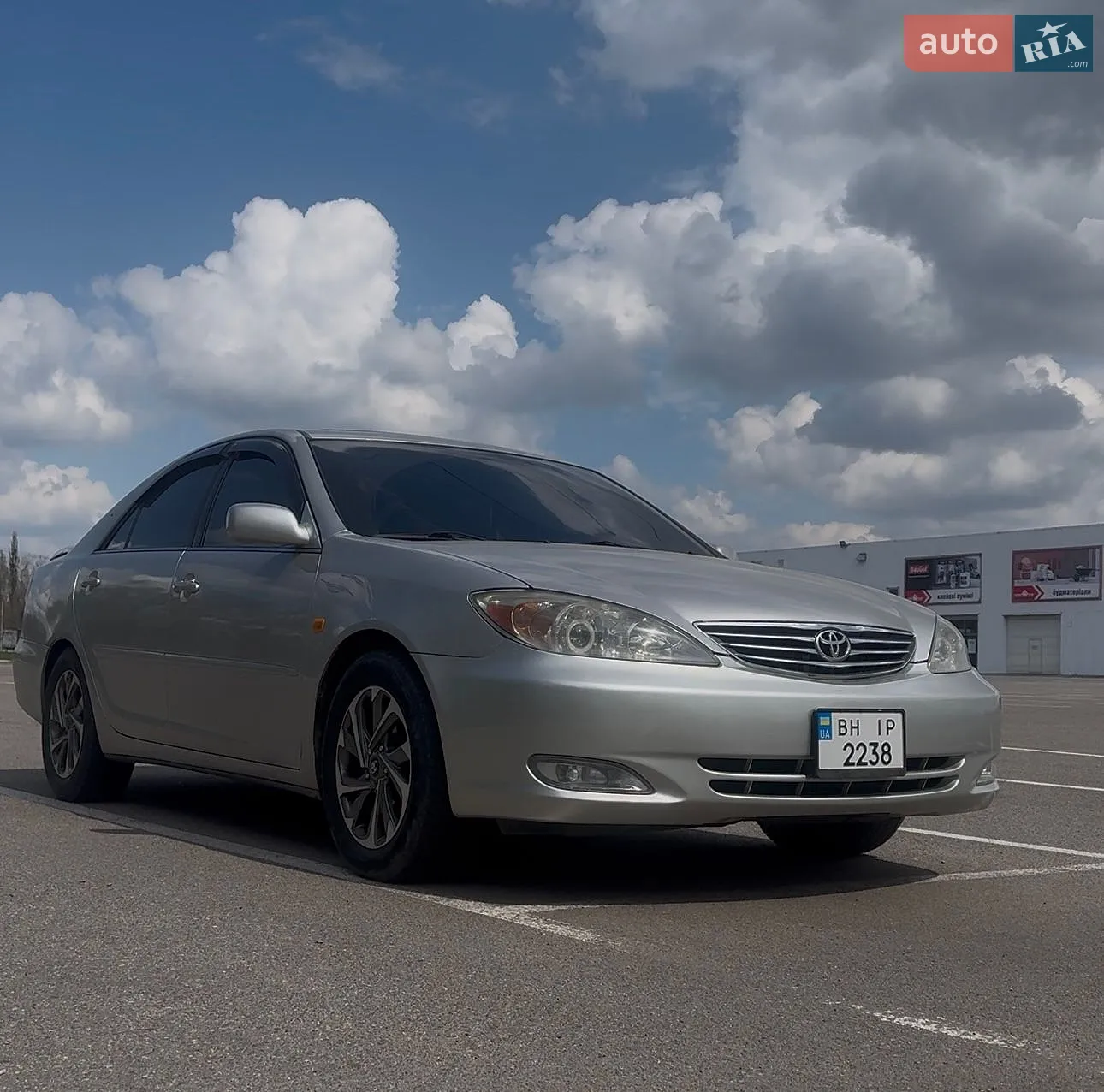 Toyota Camry, 2004