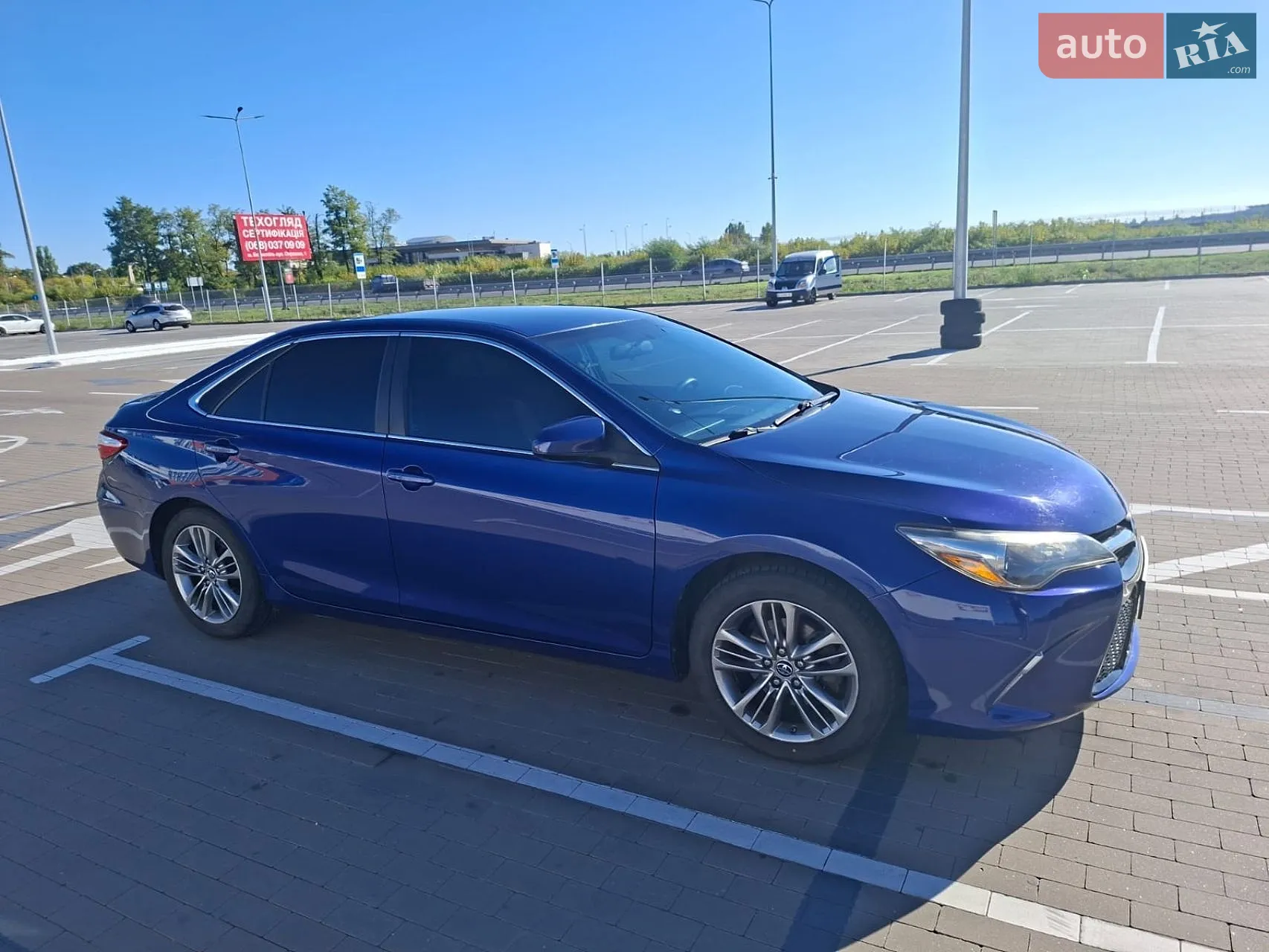 Toyota Camry, 2015