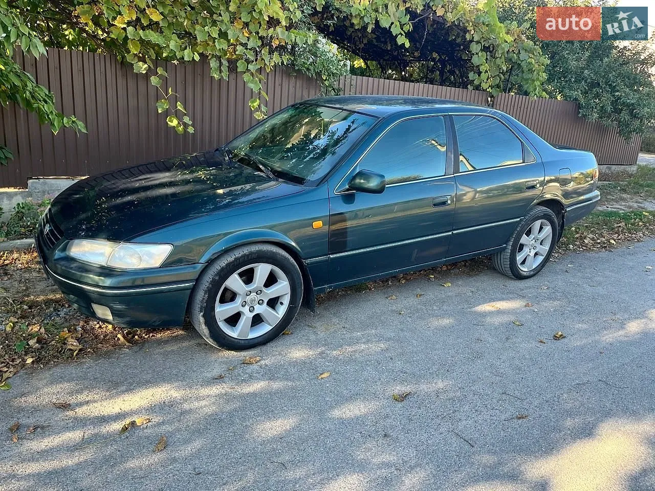Toyota Camry, 1998