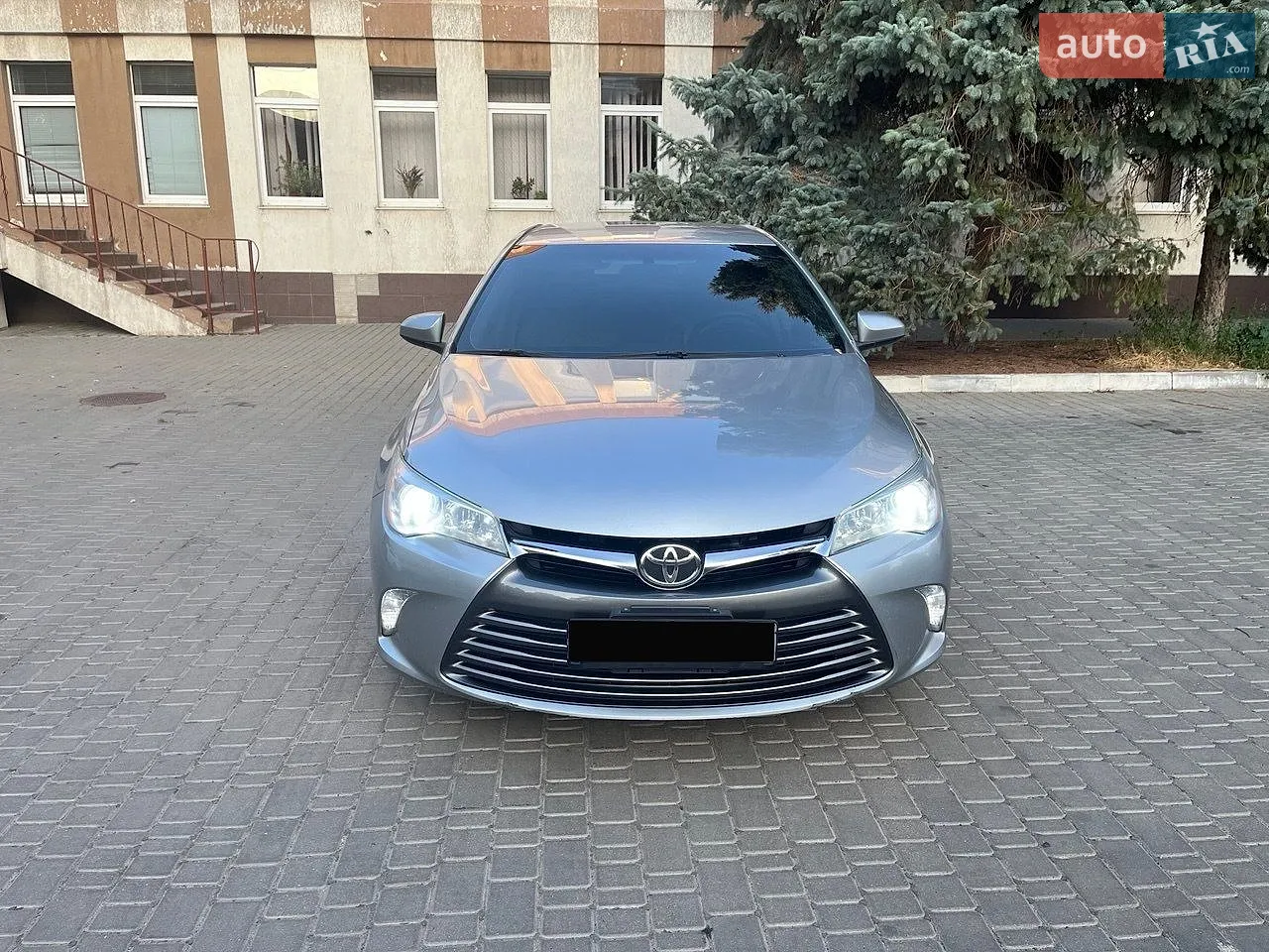 Toyota Camry, 2016