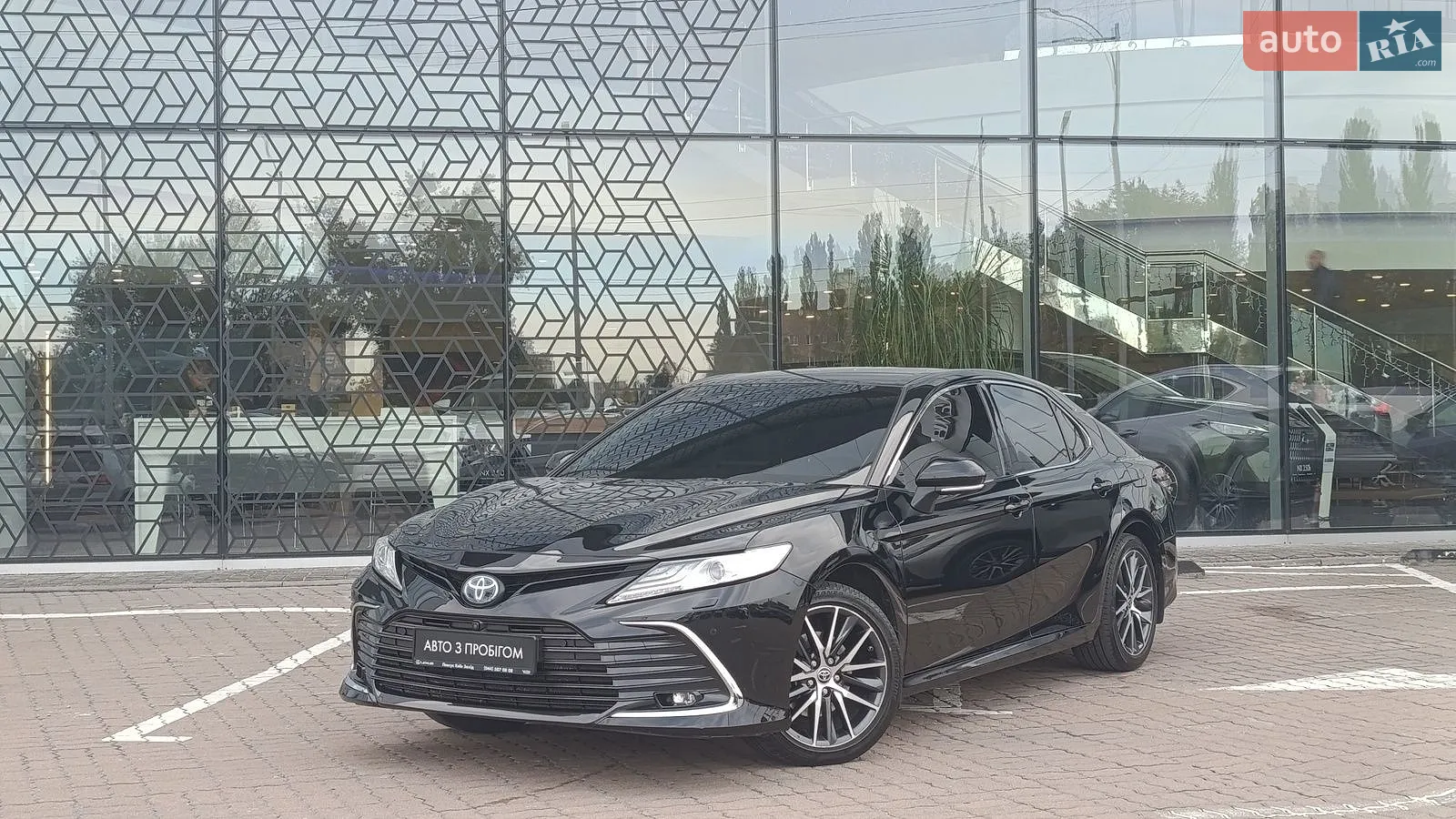 Toyota Camry, 2023