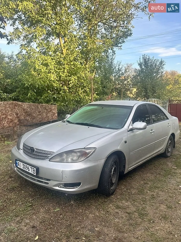 Toyota Camry, 2002