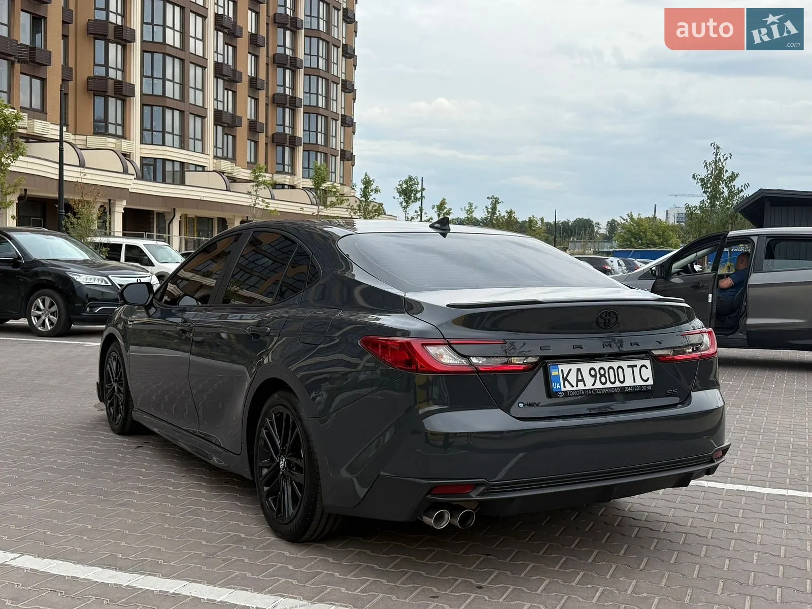 Toyota Camry, 2024