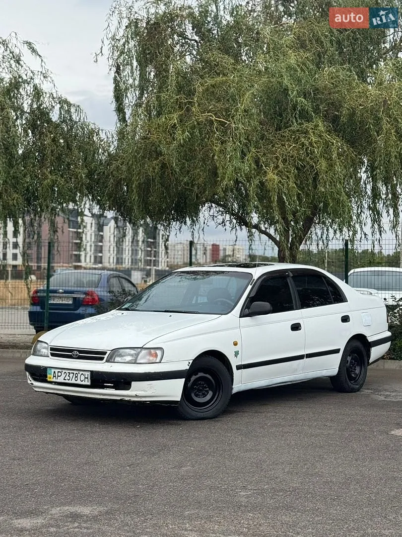 Toyota Carina E, 1993